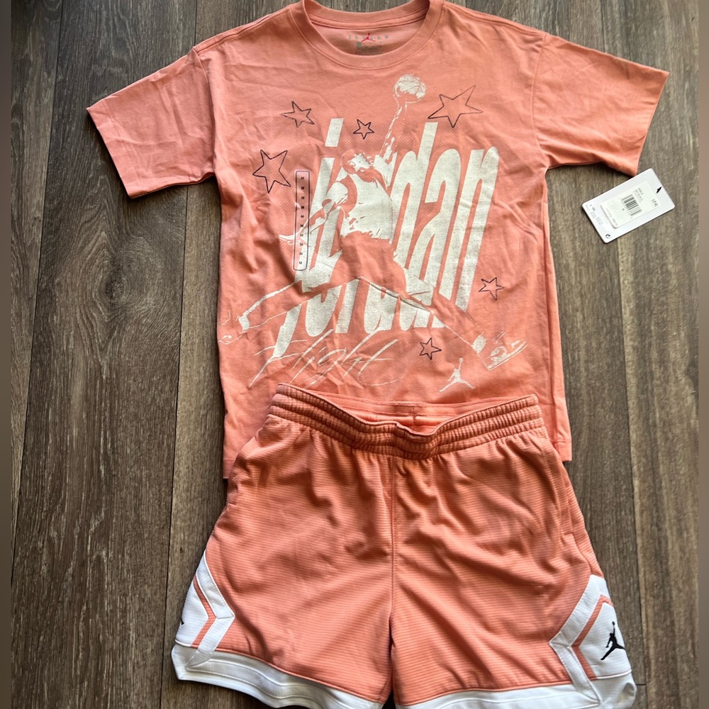 Jordan Girls Jumpman Skyline All-Star Graphic Tee & Dri-Fit Diamond Shorts